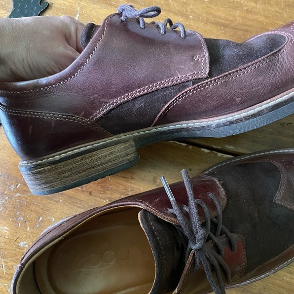 Ecco Oxford 43 US 10 Dress Casual Shoes Brown Suede Leather Brouge Wingtip - Picture 7 of 7